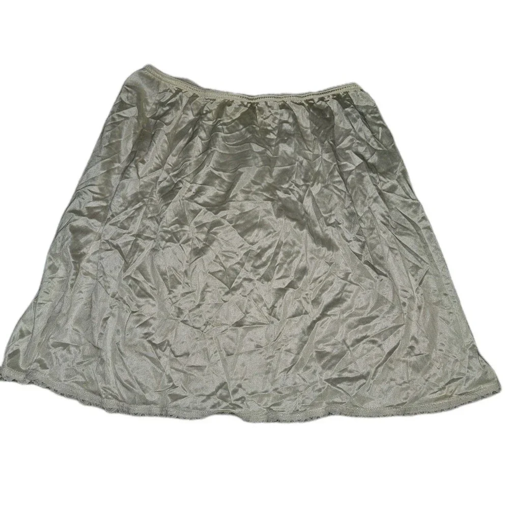 Warners Vintage Nylon Cream Lace Half Slip Size Large Mini 17